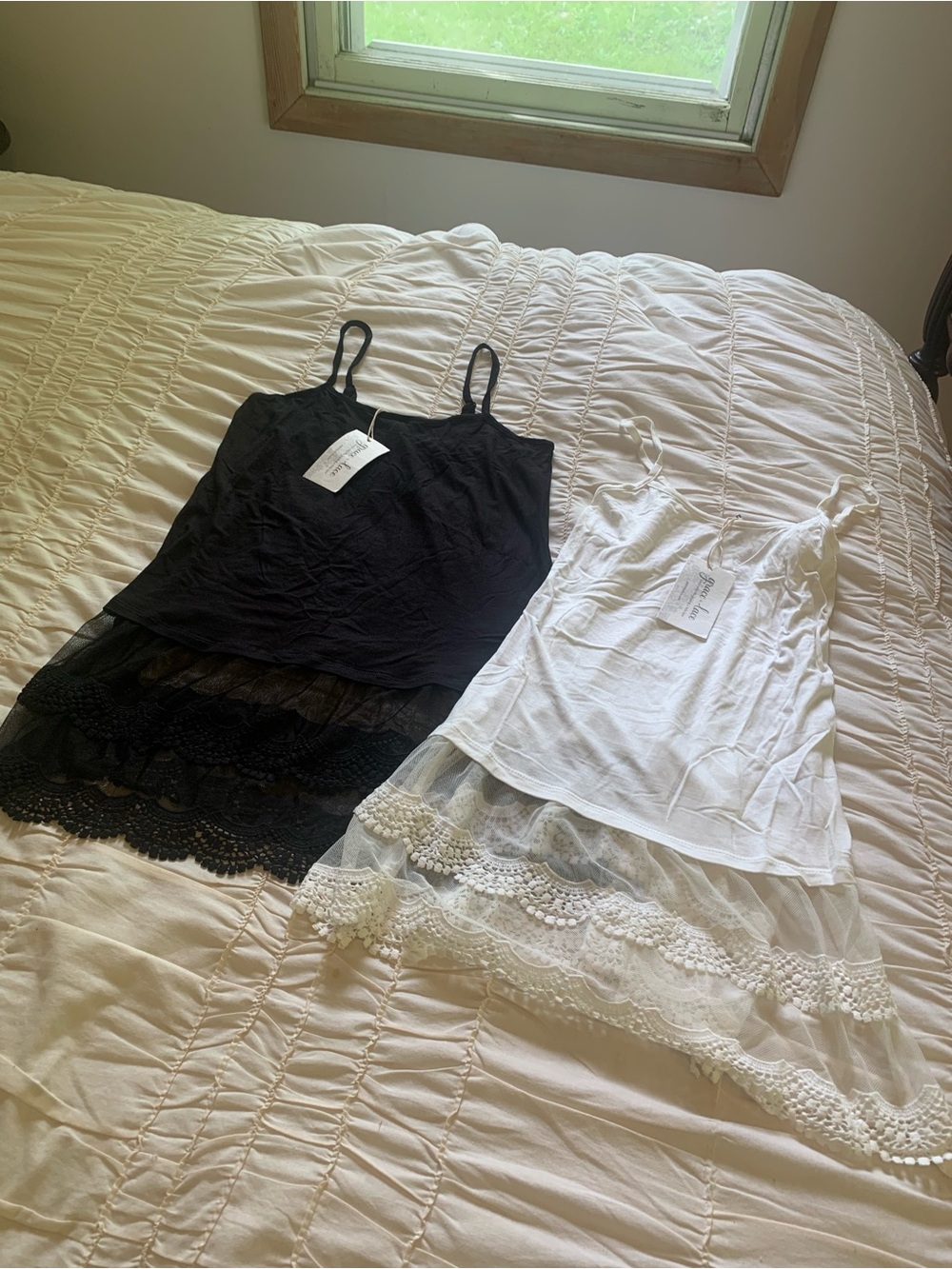 Grace & Lace shirt extenders scalloped lace, two, ivory xs, black small NWT